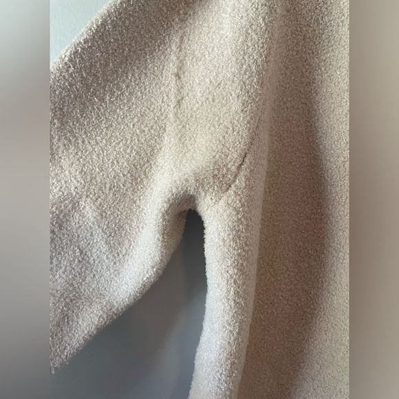 Tan Barefoot Dreams cozychic Lite - Picture 4 of 7